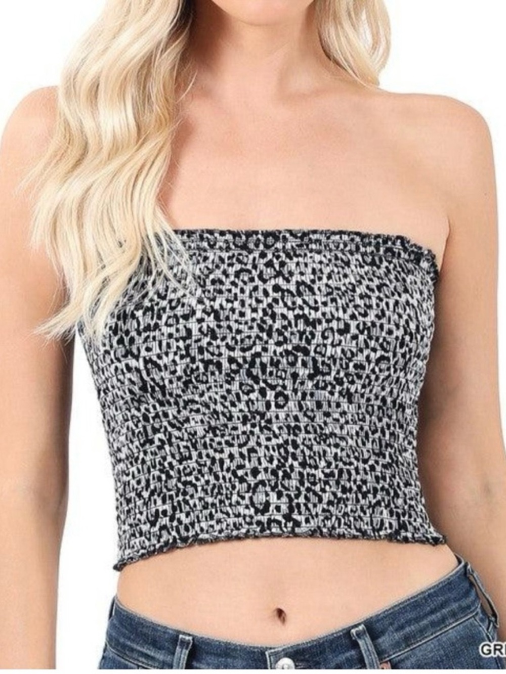 Zenana Outfitters Black & White Smocked Strapless Tube Medium